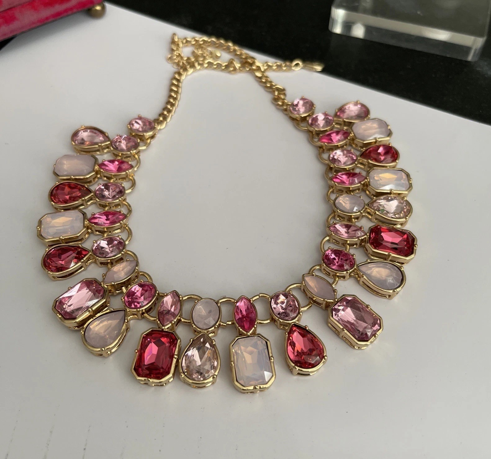 Crystal Statement Necklace Gold Tone Pink Tones Jewels Macy’s Exclusive Costume