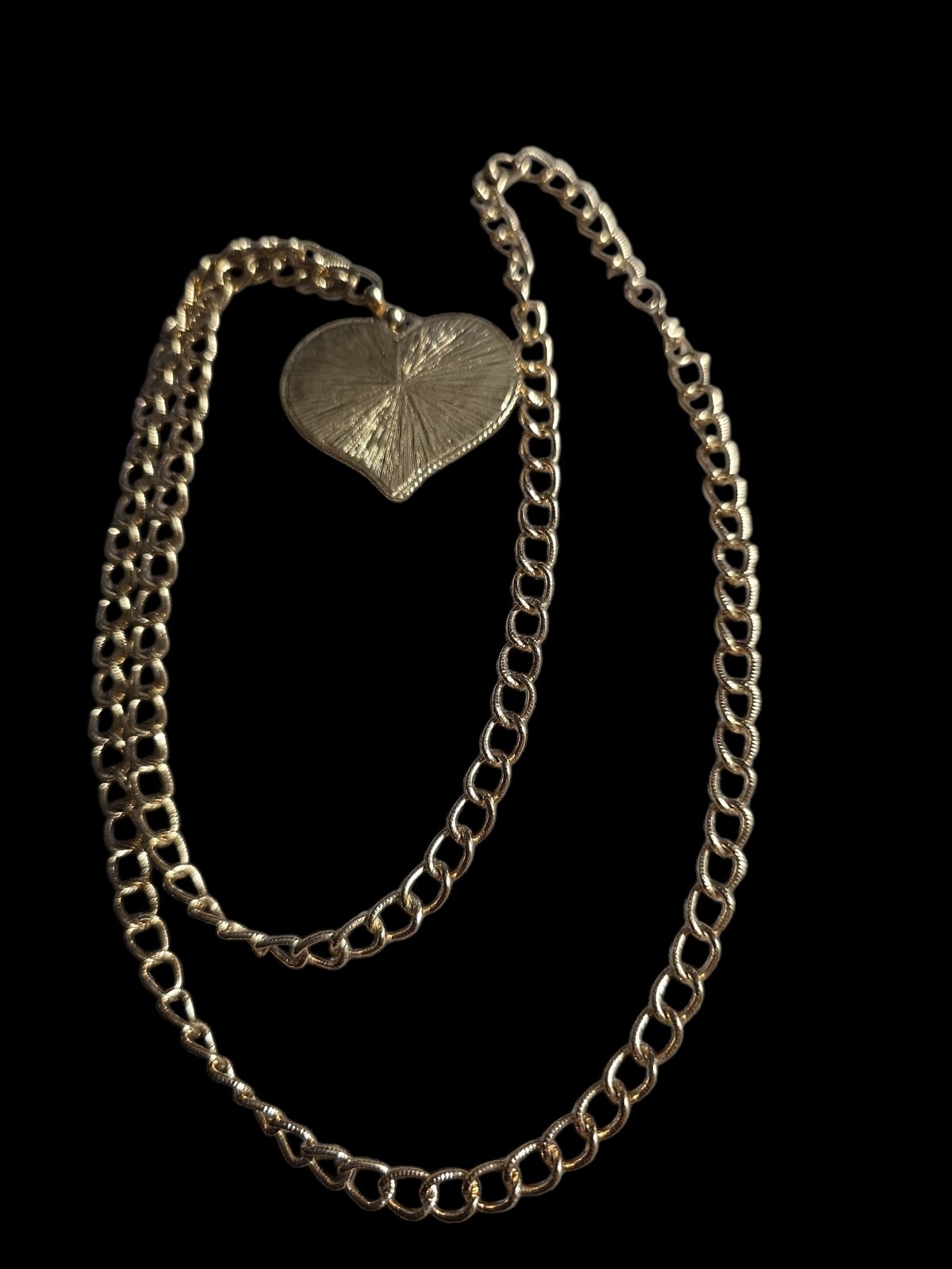 Modern Goldtone Rhinstone Heart Necklace 32 In