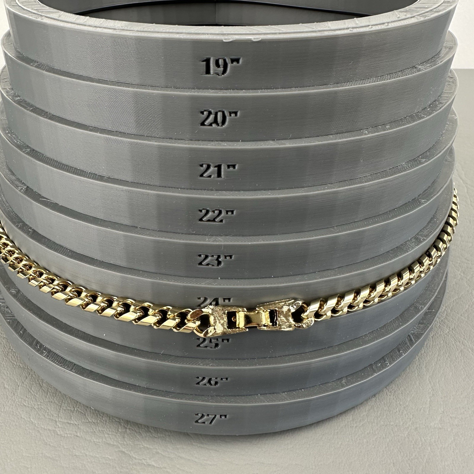 Vintage Necklace Gold Tone Flat Curb Chain Unisex Heavy 24″ 77g