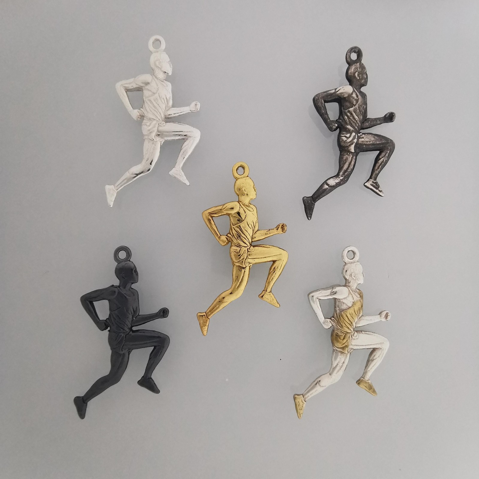 Running Pendant – Classic 925 Silver Gift for Men, Joggers, Track Athletes