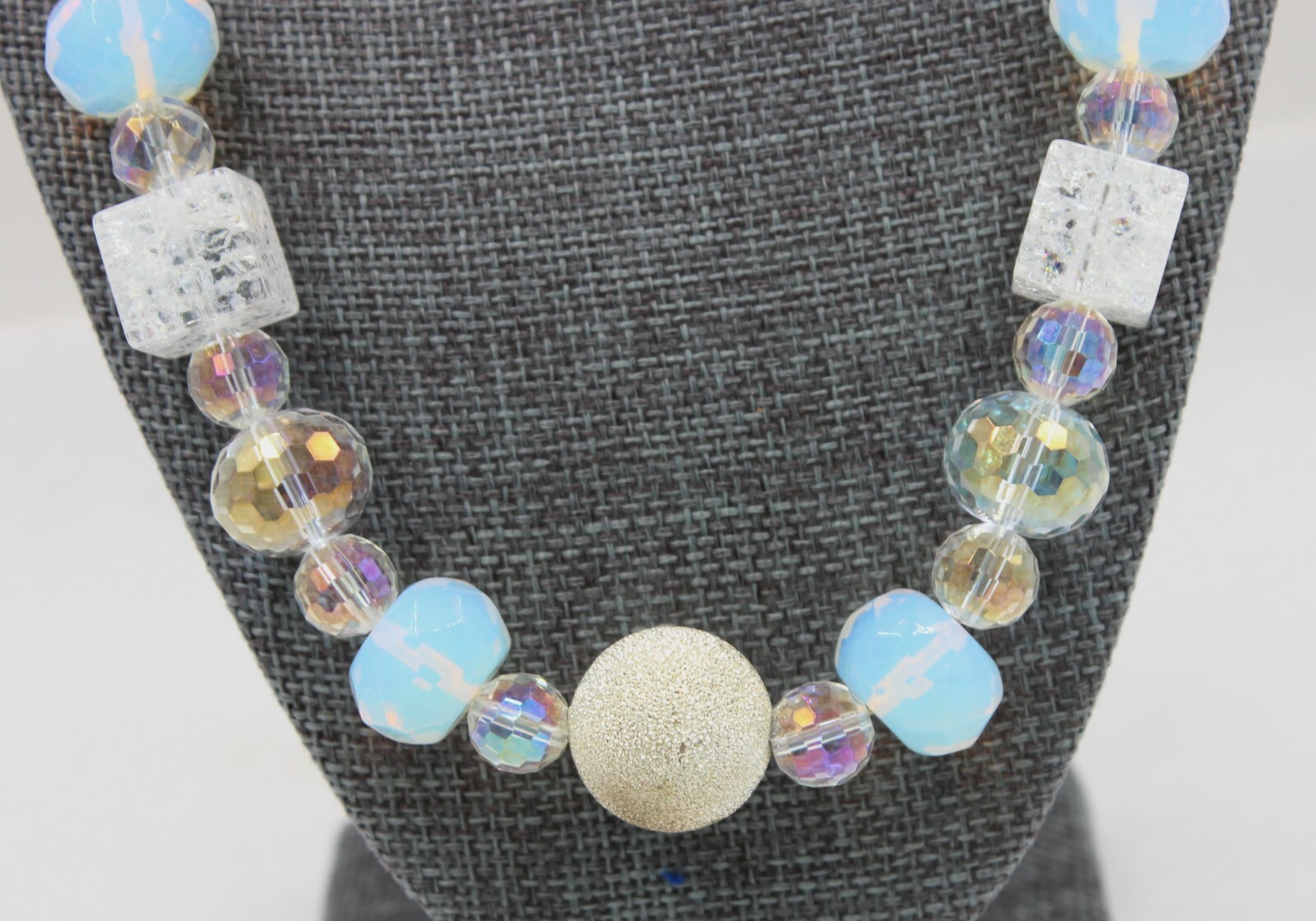 Various Shapes Crystal Clear Silver Iridescent Chunky Bead Necklace Pre-owned