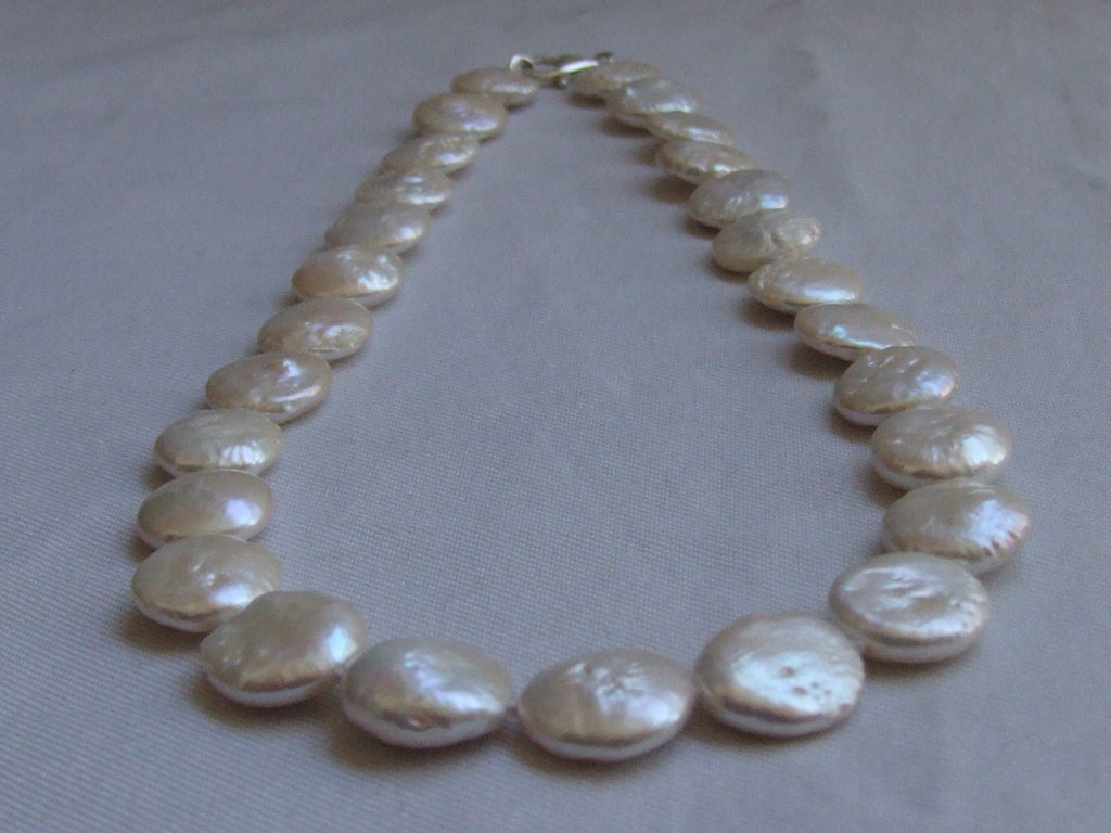 Natural 11-12mm White Freshwater Cultured Flat Coin Pearl Necklace 18”