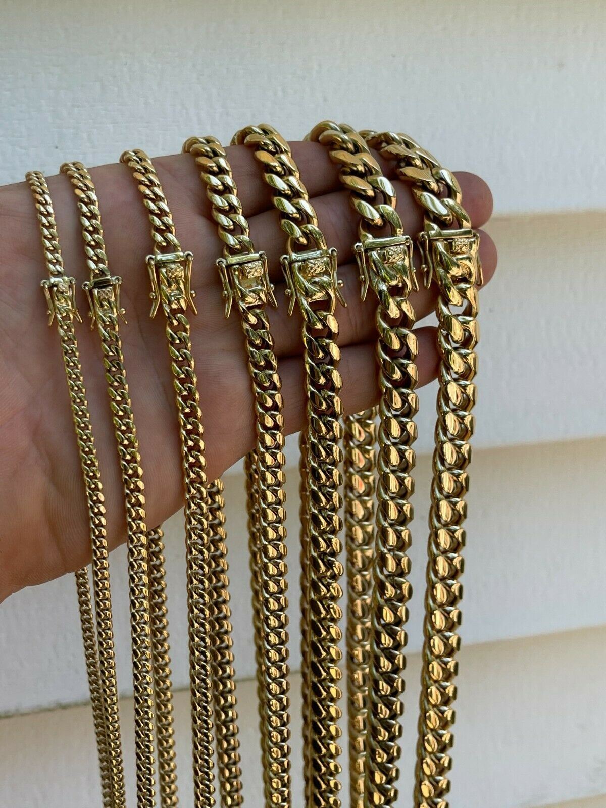 Cadena CUBANA o Pulsera De ACERO INOXIDABLE Bañado En Oro 14K en tamaños 4-14mm