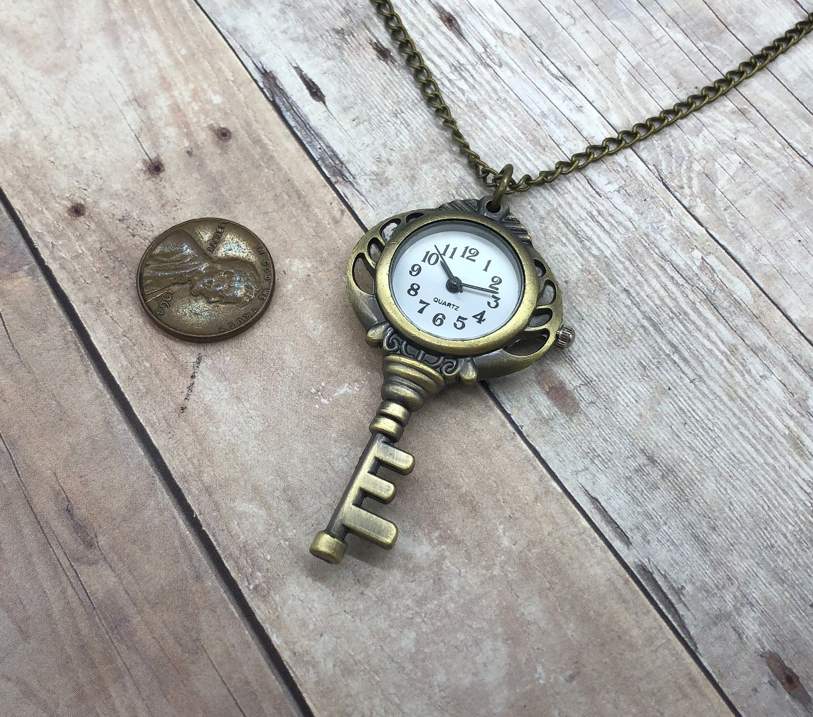 Antique Bronze Key Pocket Watch Necklace 25mm Face w/ 31″ Chain & Battery