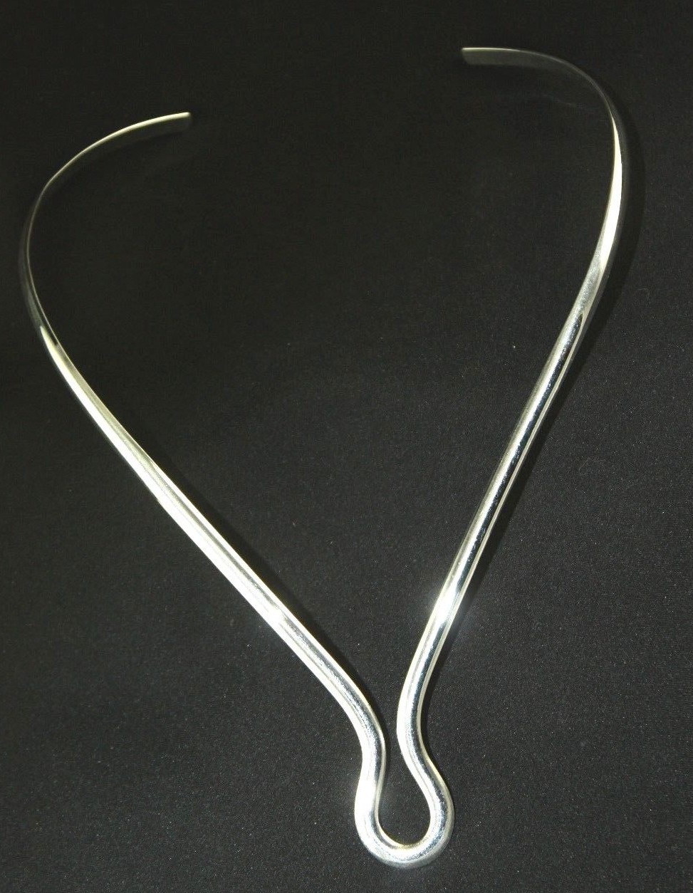 .925 Sterling Silver Plated Choker Collar Necklace V Shape Shiny Fashion Jewelry