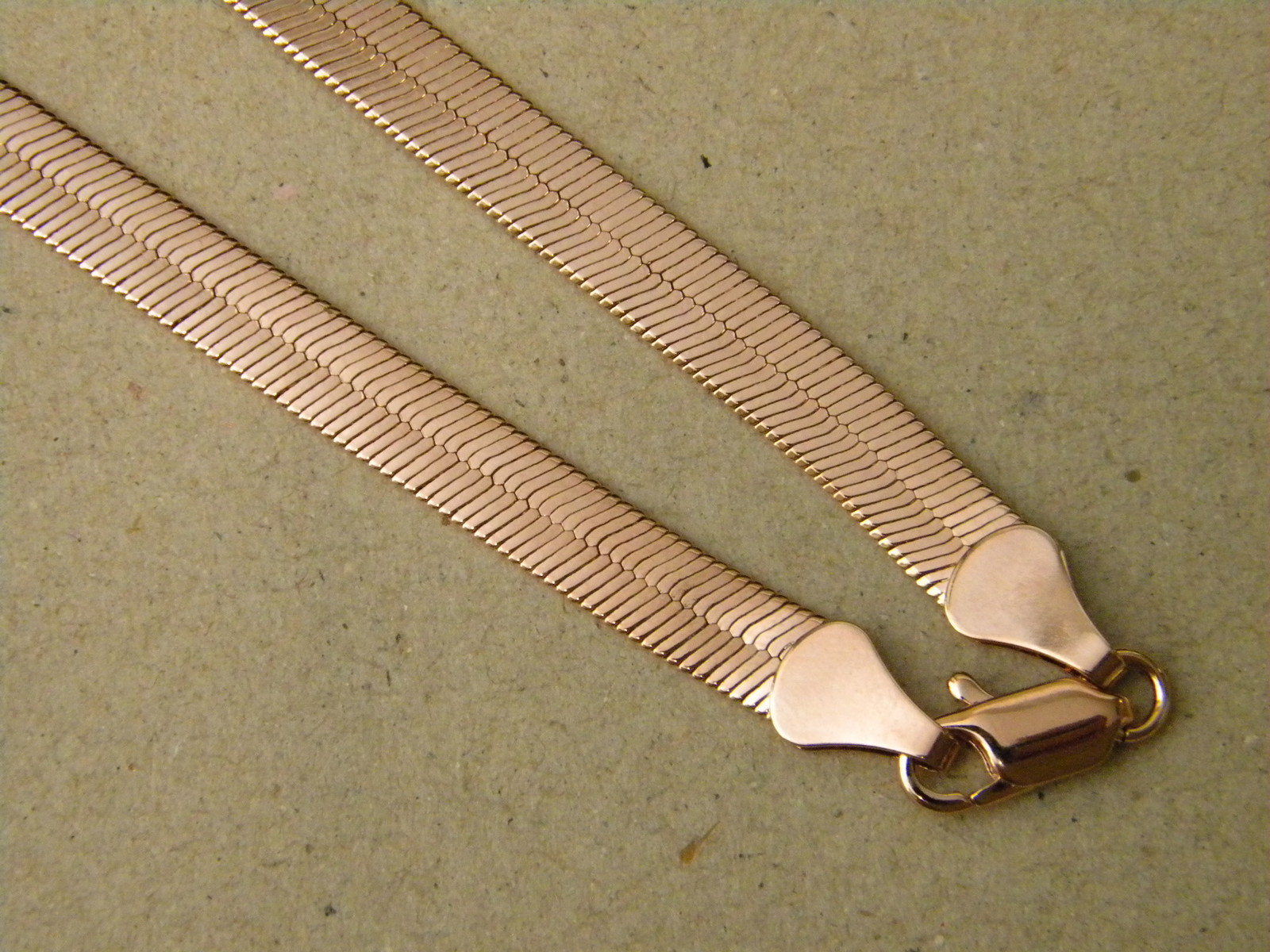Men’s Lady’s 24in inch Long Rose Pink Gold Plated Herringbone Chain 7mm Wide