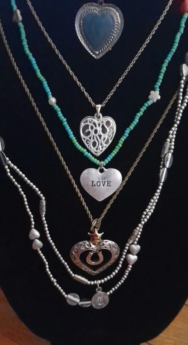 Vintage Modern Heart Necklace Lot 5 Pc American Eagle Silvertone Valentine