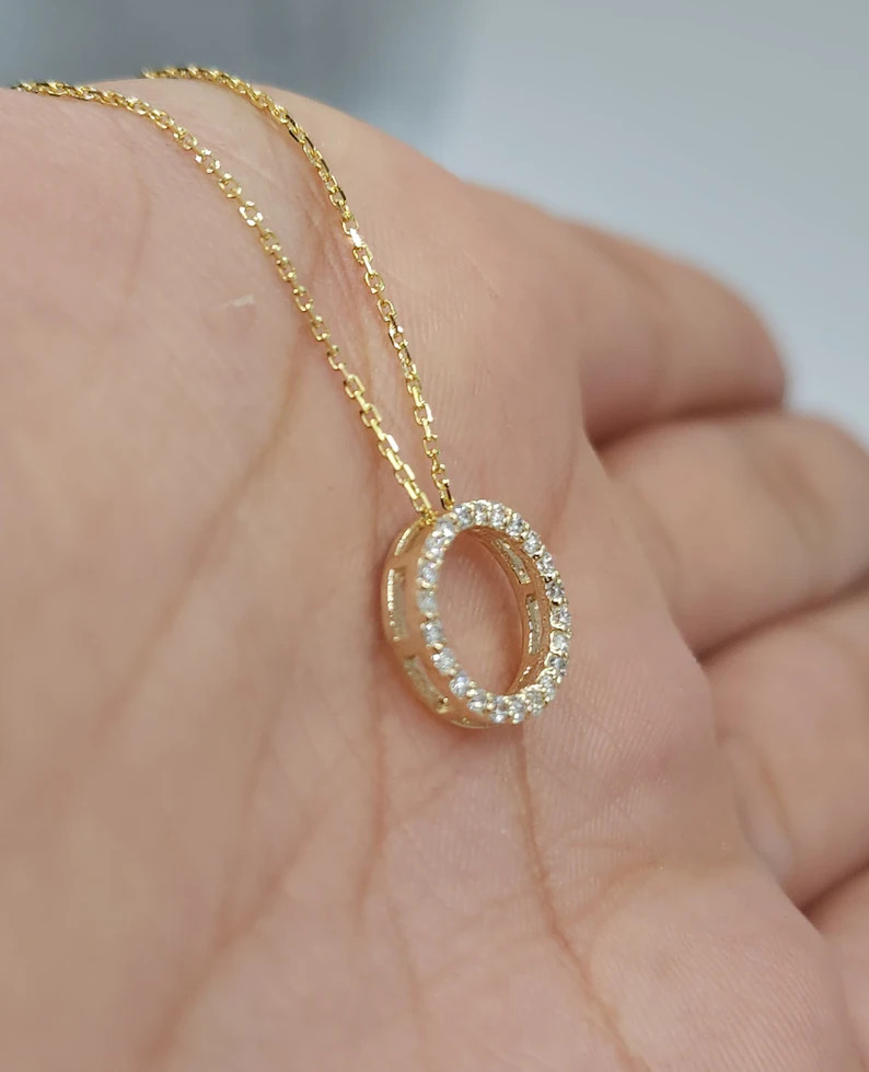 14Kt Gold Open Circle Lab Grown Diamond Cluster Pendant Necklace