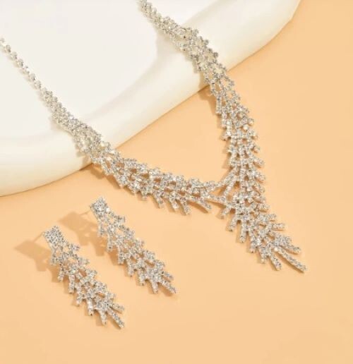 Silver Plated Crystal Rhinestone Necklace Earrings Bridal Elegant Women Set