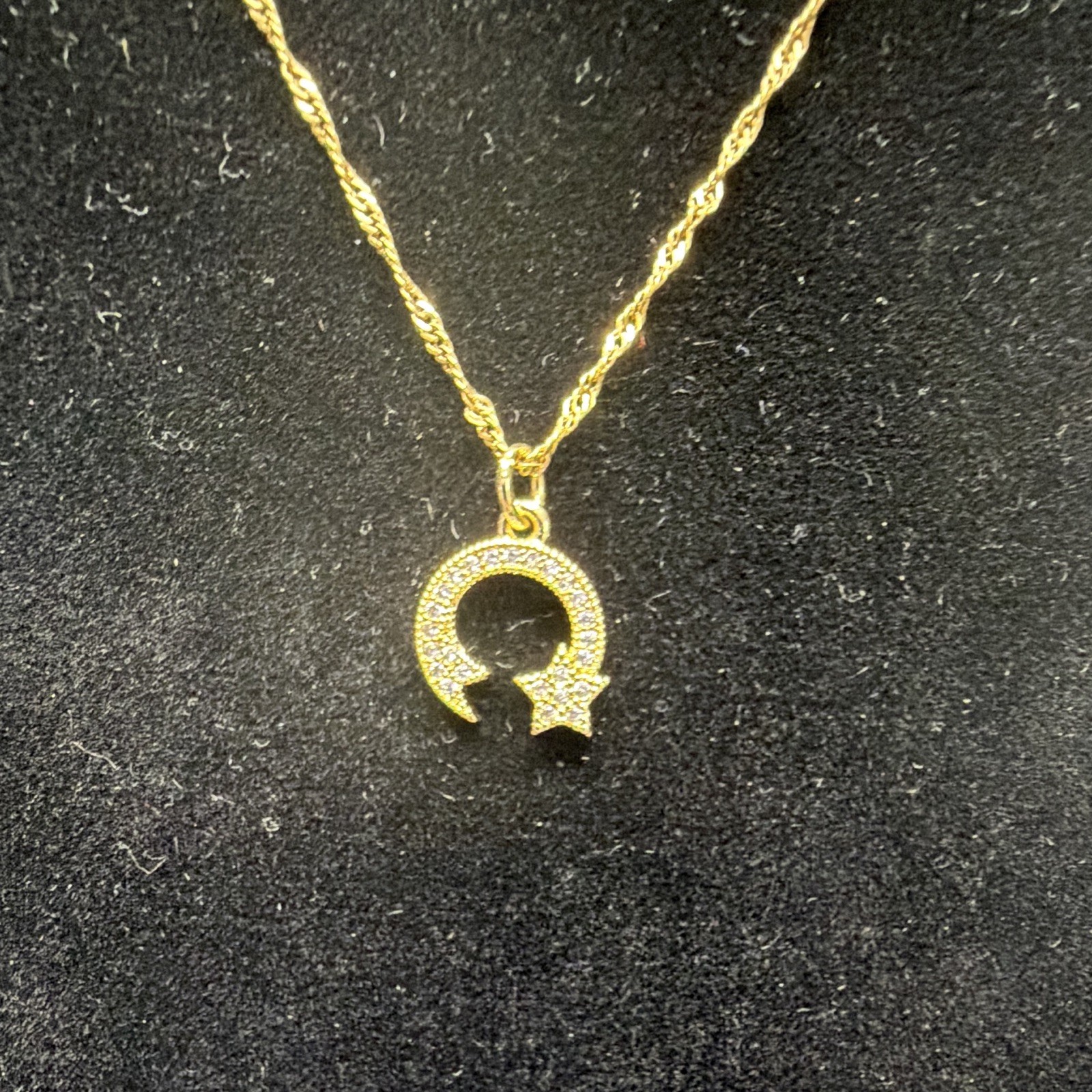 Gold Tone Rope Chain Necklace Spring Ring Celestial Crescent Moon Charm No Stone