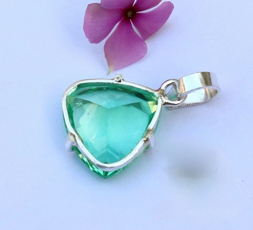 Certified 20.30 CT Natural Green Sapphire Gemstone 925 Solid Silver Pendant