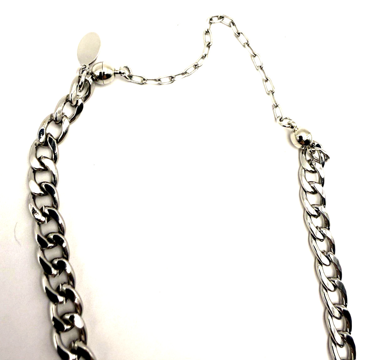 MELANIA CLARA 17″ Silver Tone Crystal Sunburst Pendant Front Clasp Necklace