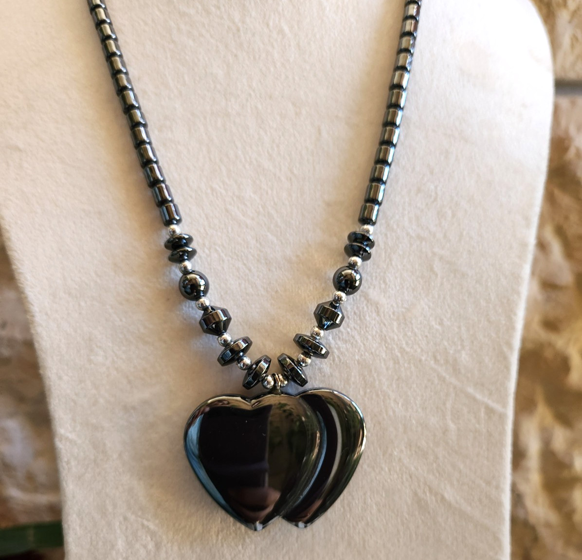Natural Hematite Stone Double Heart Pendant Necklace Metallic Gray Beaded Chain