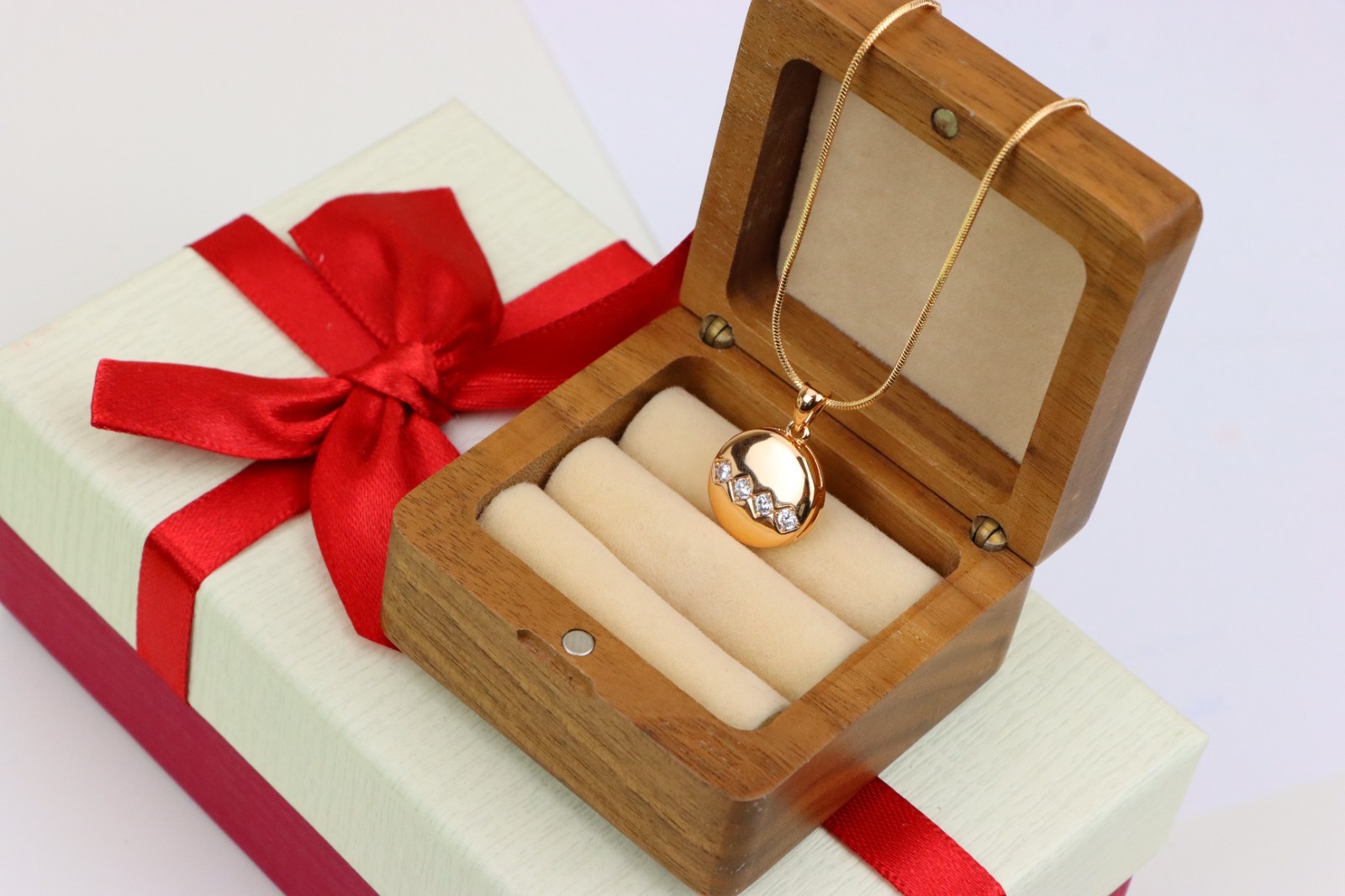 with Zigzag White Crystal Accent Design, XPPT1255 Round Rose Gold Pendant