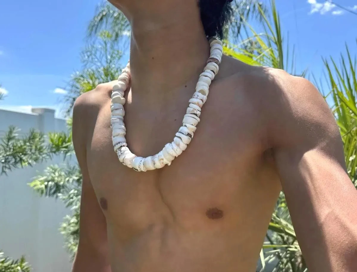 Hawaii Souvenir Surfer Jewelry Genuine Authentic Natural 26″ Puka Shell Necklace