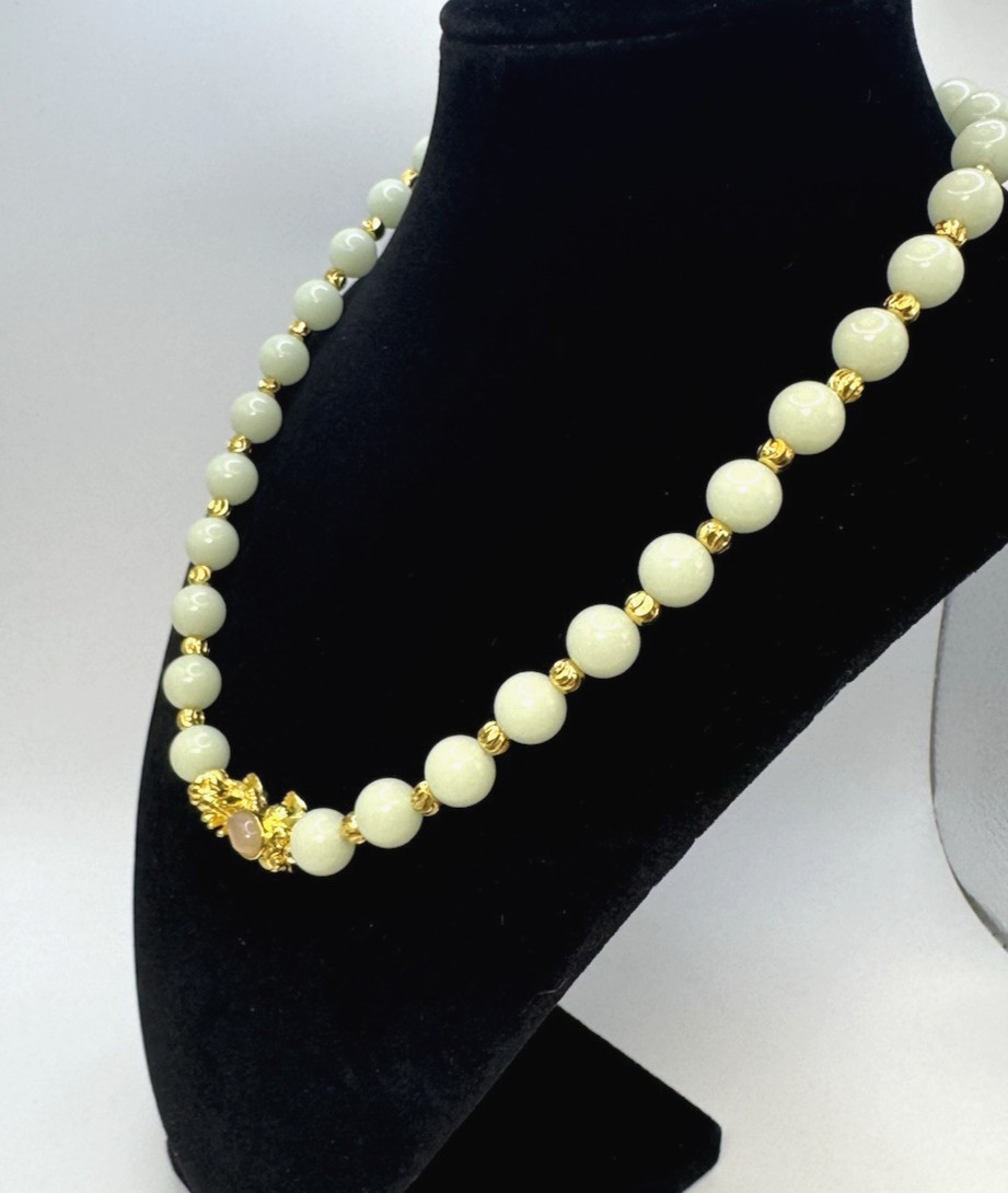 Luminous Agate Pixiu Beaded Necklace for Luck Healing Wealth Gift 18-20 inches
