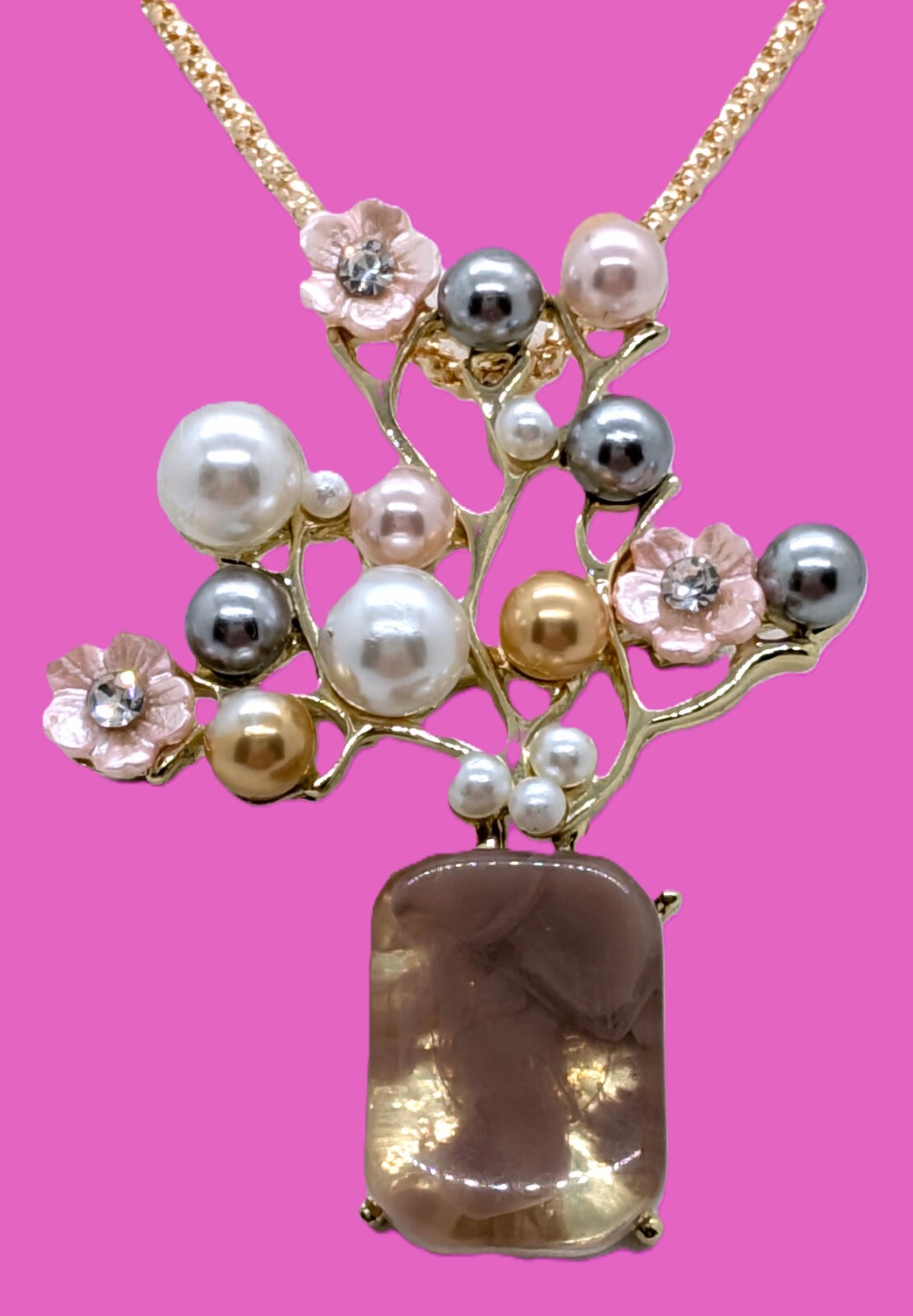 Lovely! Betsey Johnson Crystal / Pastel Pearl Floral Arrangement Necklace Brooch
