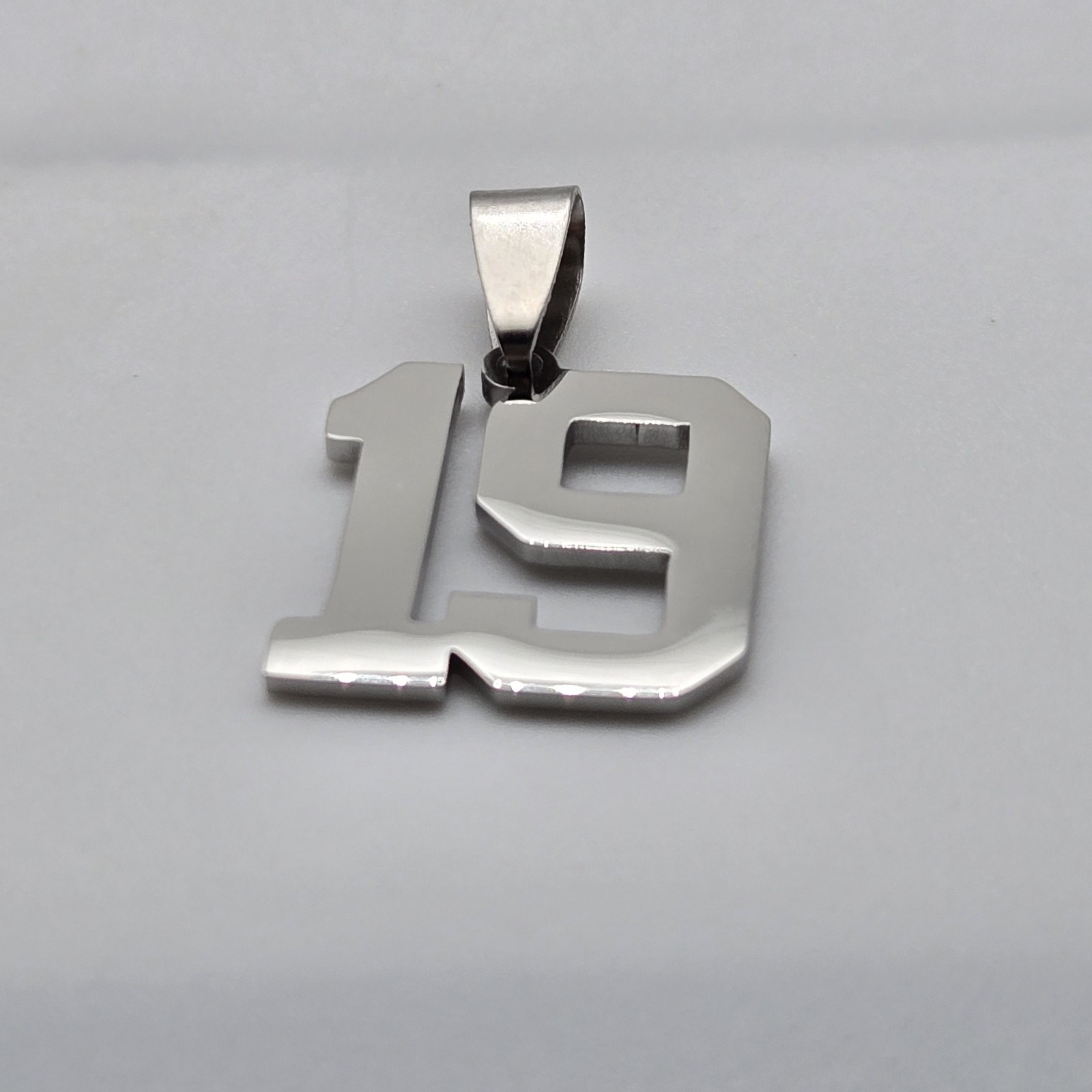 #19 BASEBALL FOOTBALL NUMBER Pendant Charm / 18″-24″ STAINLESS CHAIN NECKLACE