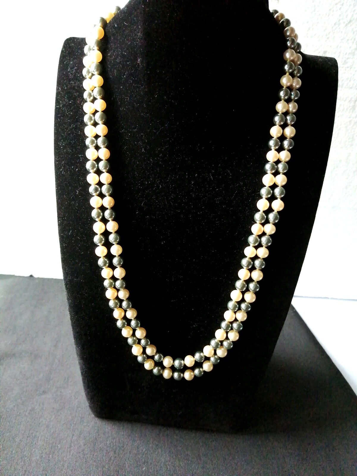 47″ long Beautiful Authentic Majorica Round 7mm Natural Cultured Pearl Necklace