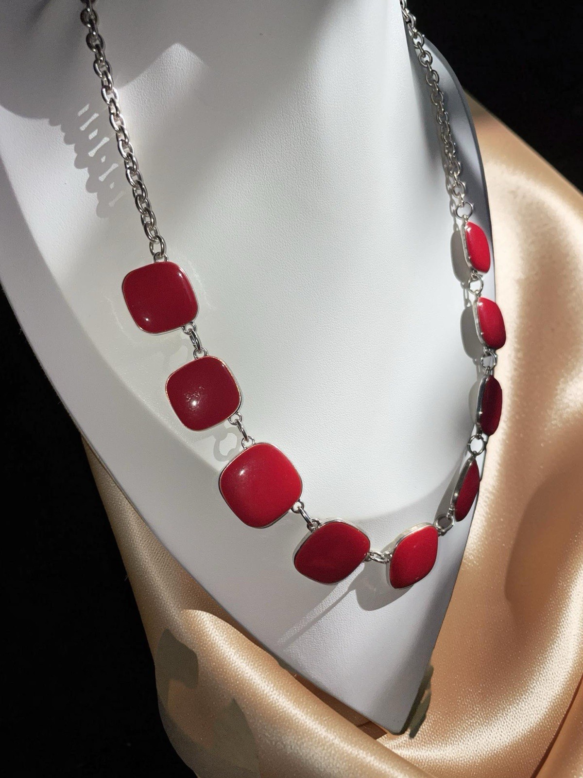 A 1990s Silver-tone Necklace with Square Red Enamel Elements. Adjustable