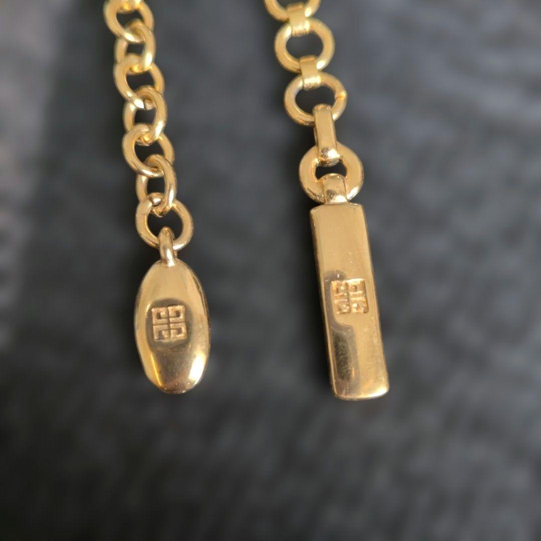 GIVENCHY Vintage 4G Y Chain Necklace Gold Tone Logo Pendant 46cm Statement