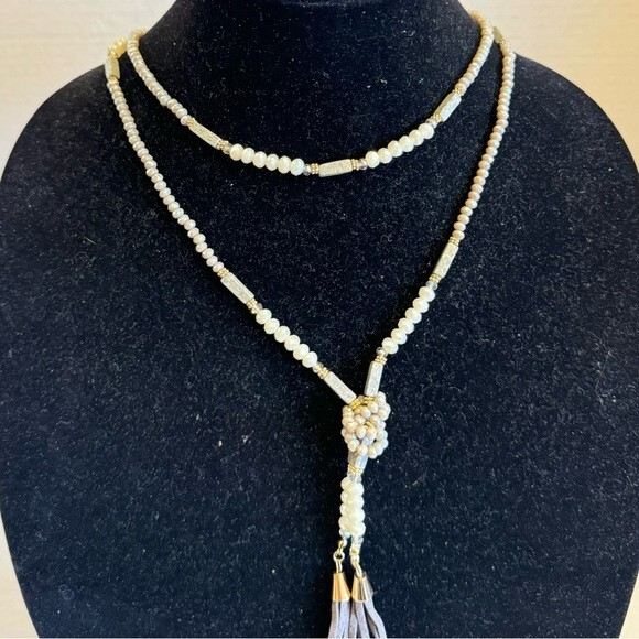 Beautiful Lariat Necklace Multi Wear Faceted Beads with Leather Tassel