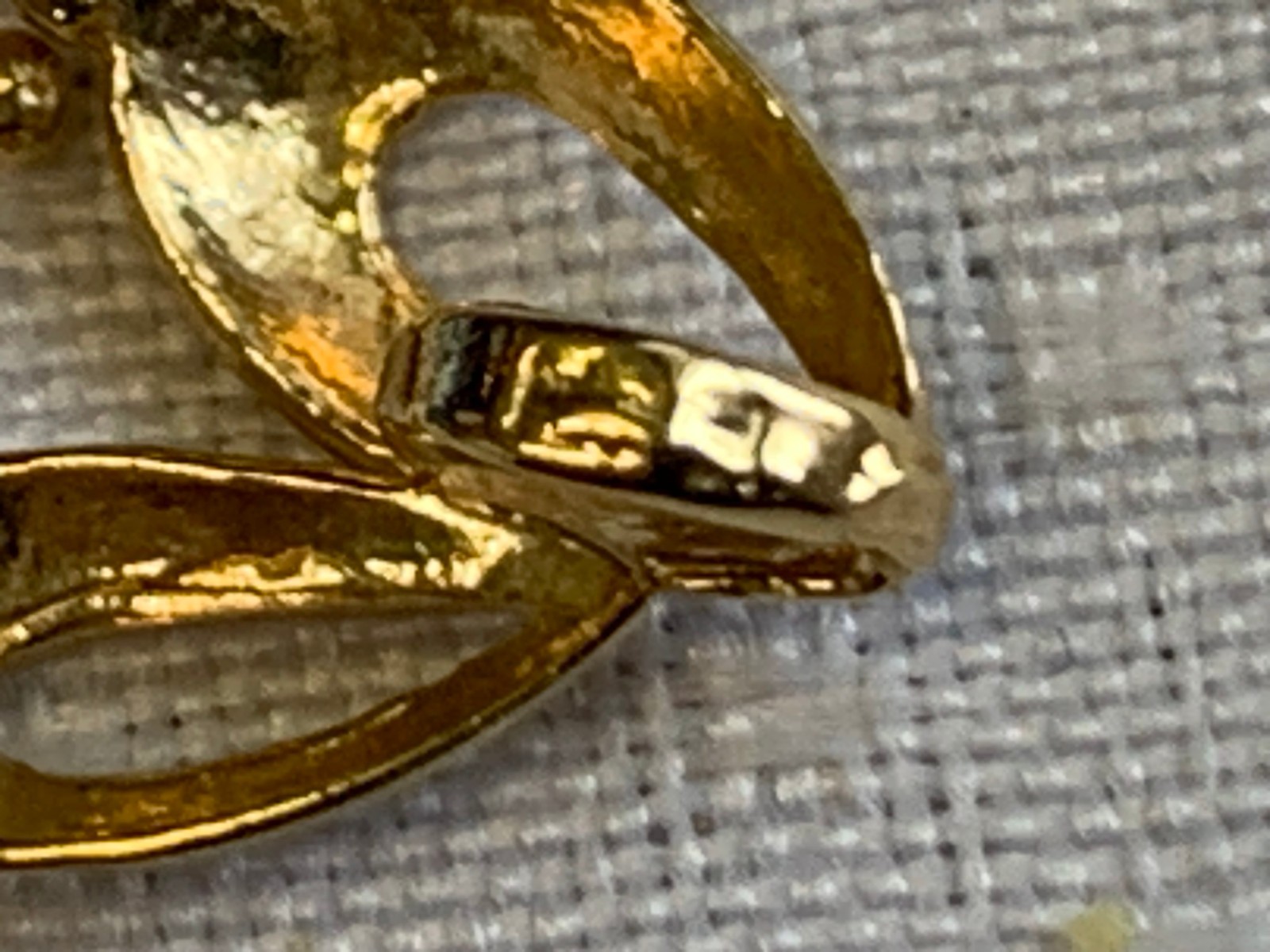 14K Yellow Gold Crab Pendant 1.47g Fine Jewelry Multicolor Stone Charm *READ*