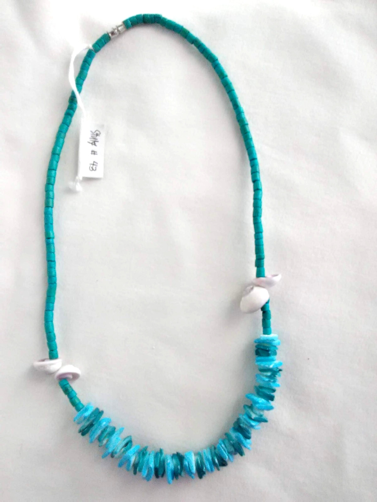 Puka shell Surfer Boho Necklace Ethnic Tribal 17.5″ Gift USA Seller New