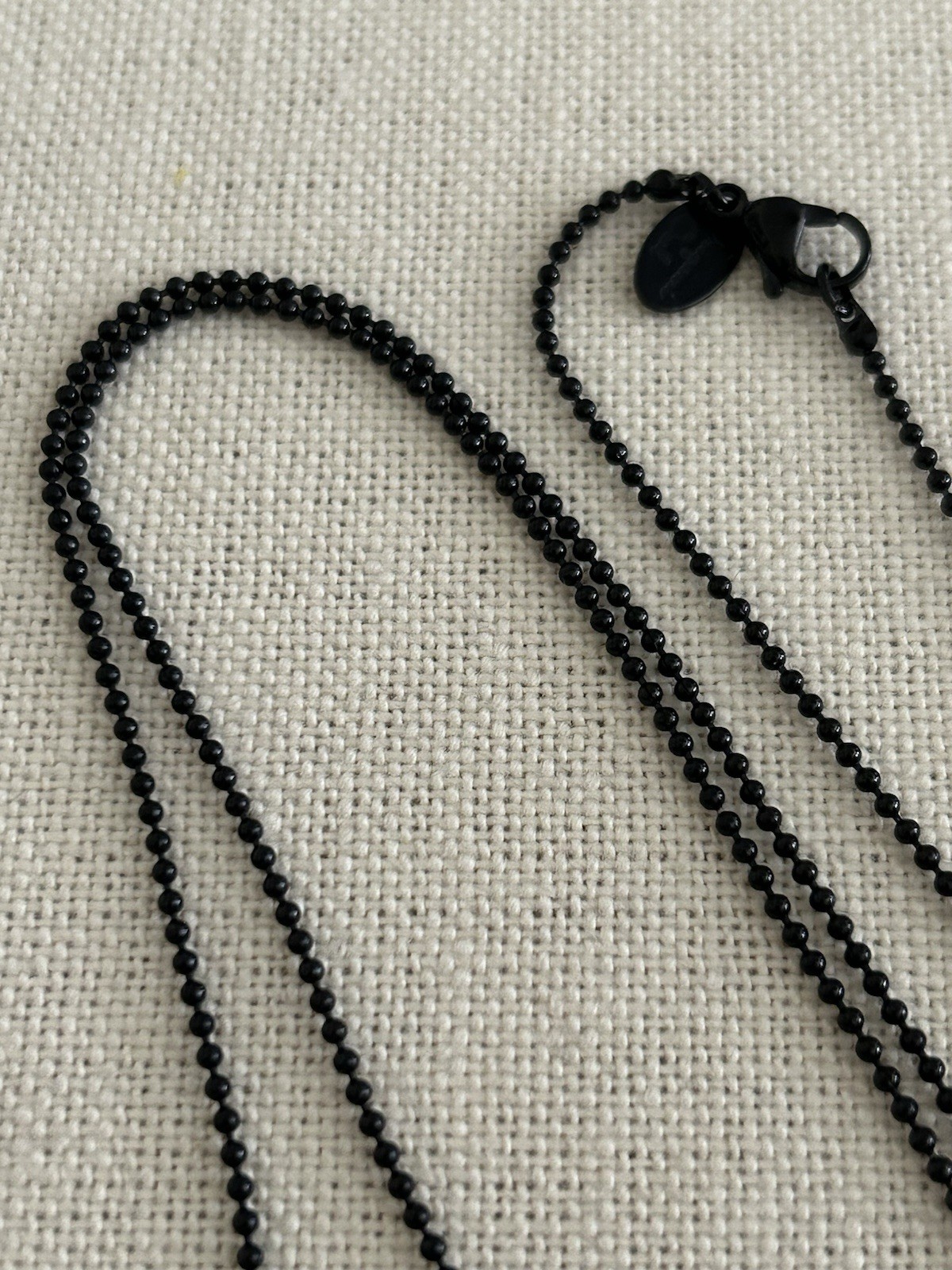 Origami Owl Large Black w/Crystals Hinge Locket & 30″ Classic Chain Set “New”