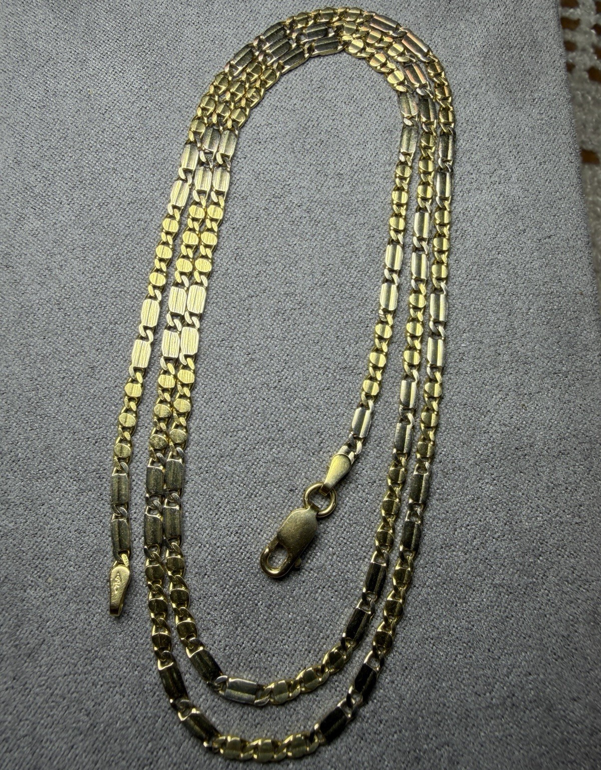 Fancy link 18k 24” chain