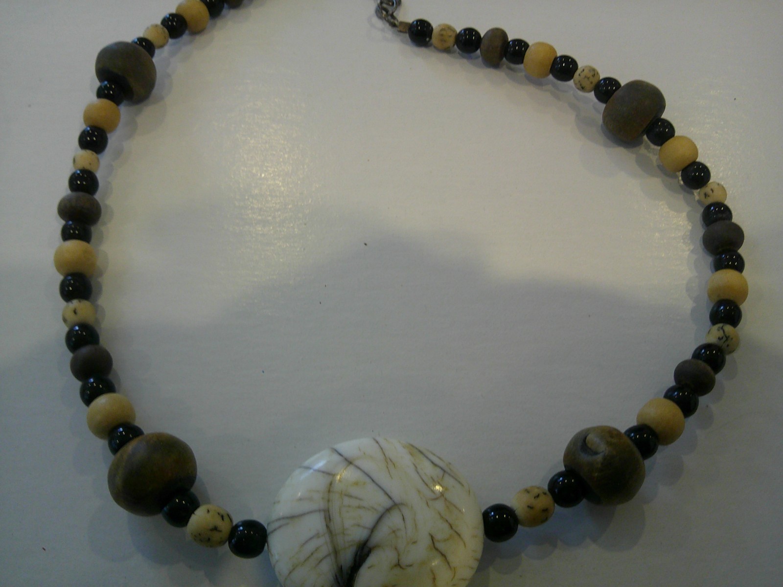Beautiful Polished White Stone Beaded Necklace WITH 925 HOOK 16″ LONG