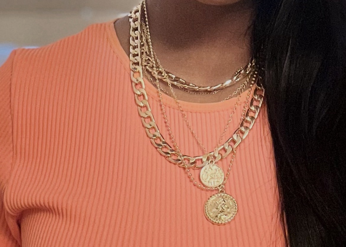 Gold Tone Layered Curb Chain Necklace Round Coin Pendant Adjustable Lobster