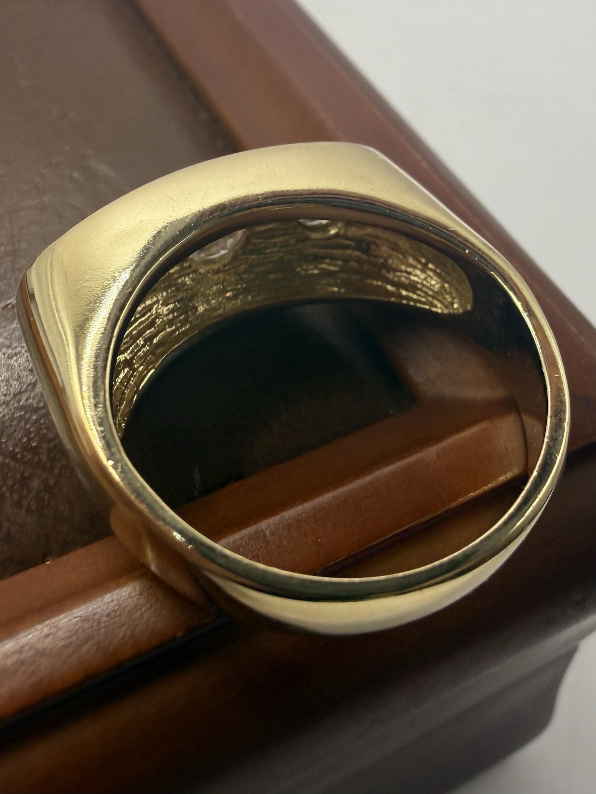 Vintage 9ct Yellow Gold Gypsy Setter Trilogy Ring • 8.41 Grams • Size – O ½