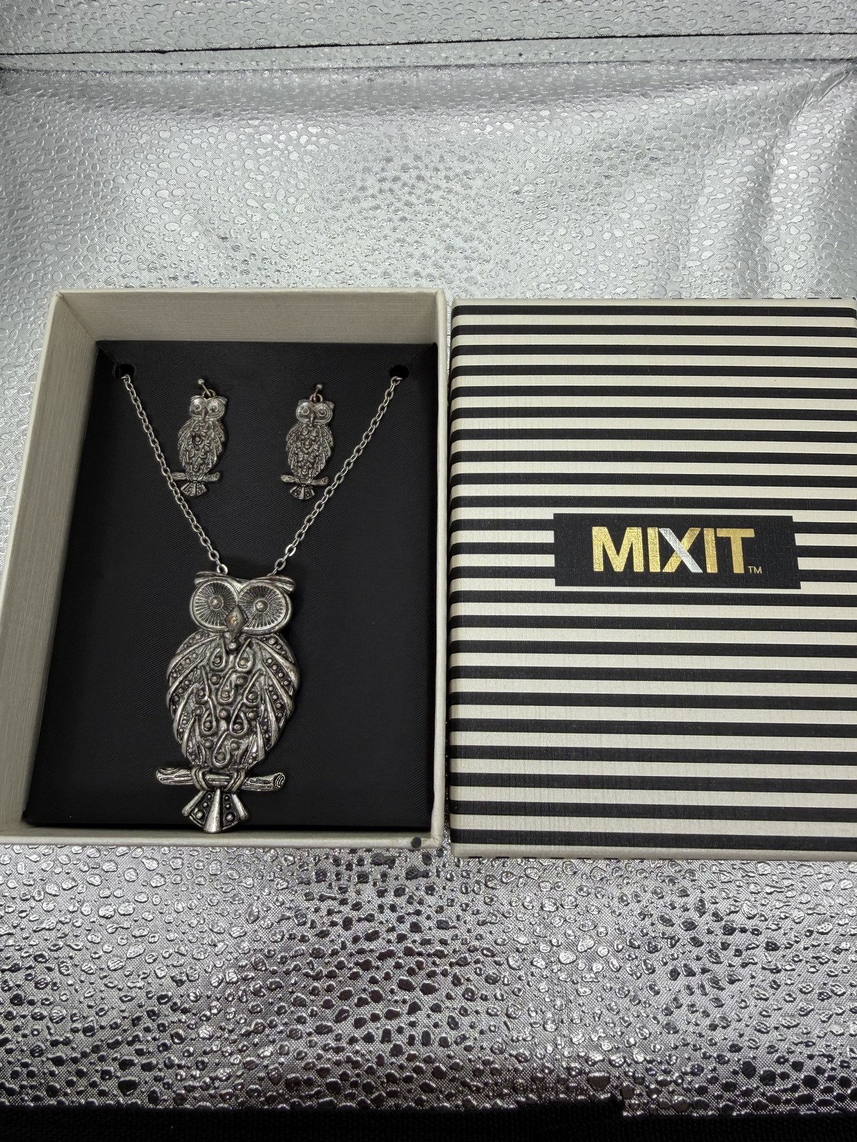 Mixit Owl Necklace & Earrings Jewelry Gift Set Silver Tone Gift Box New