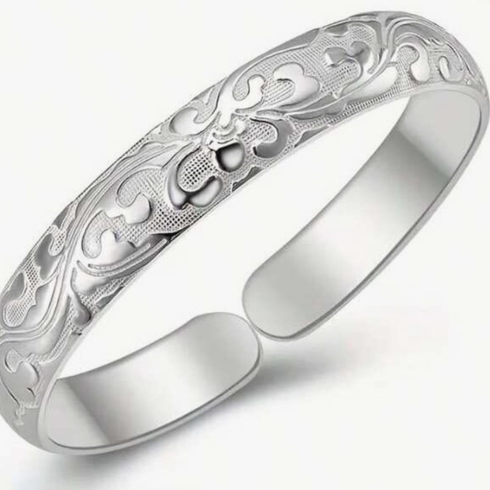 925 Sterling Silver Floral Cuff Bracelet – Adjustable Vintage-Inspired Design