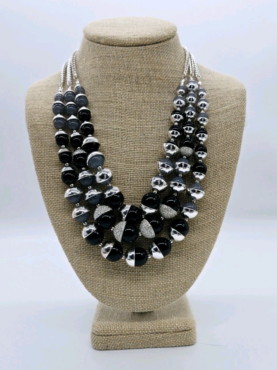 White House Black Market WHBM Necklace Layered Silver Grey Black Graduated Ball