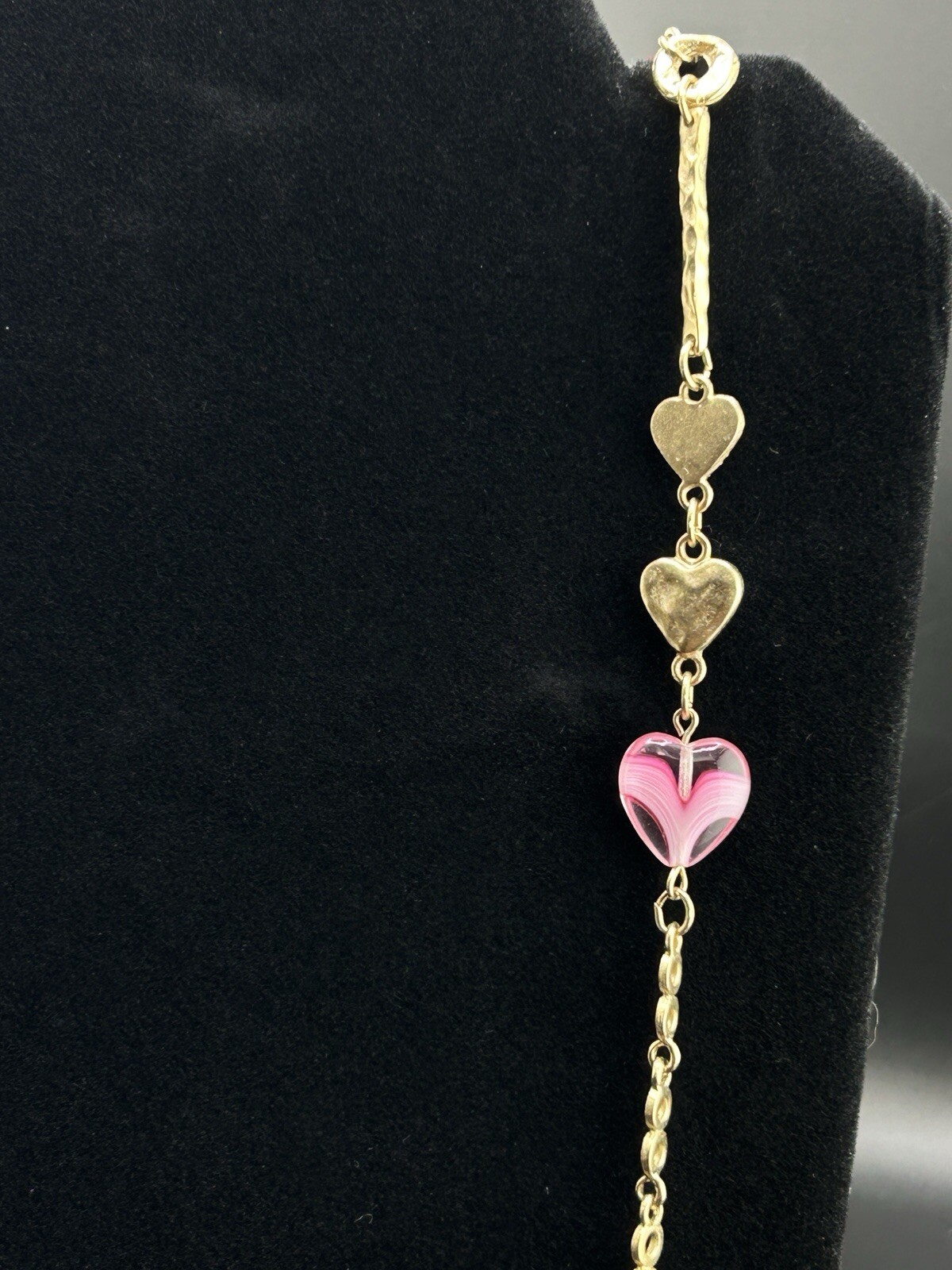 New Hearts Red and Pink Gold Toned Necklace