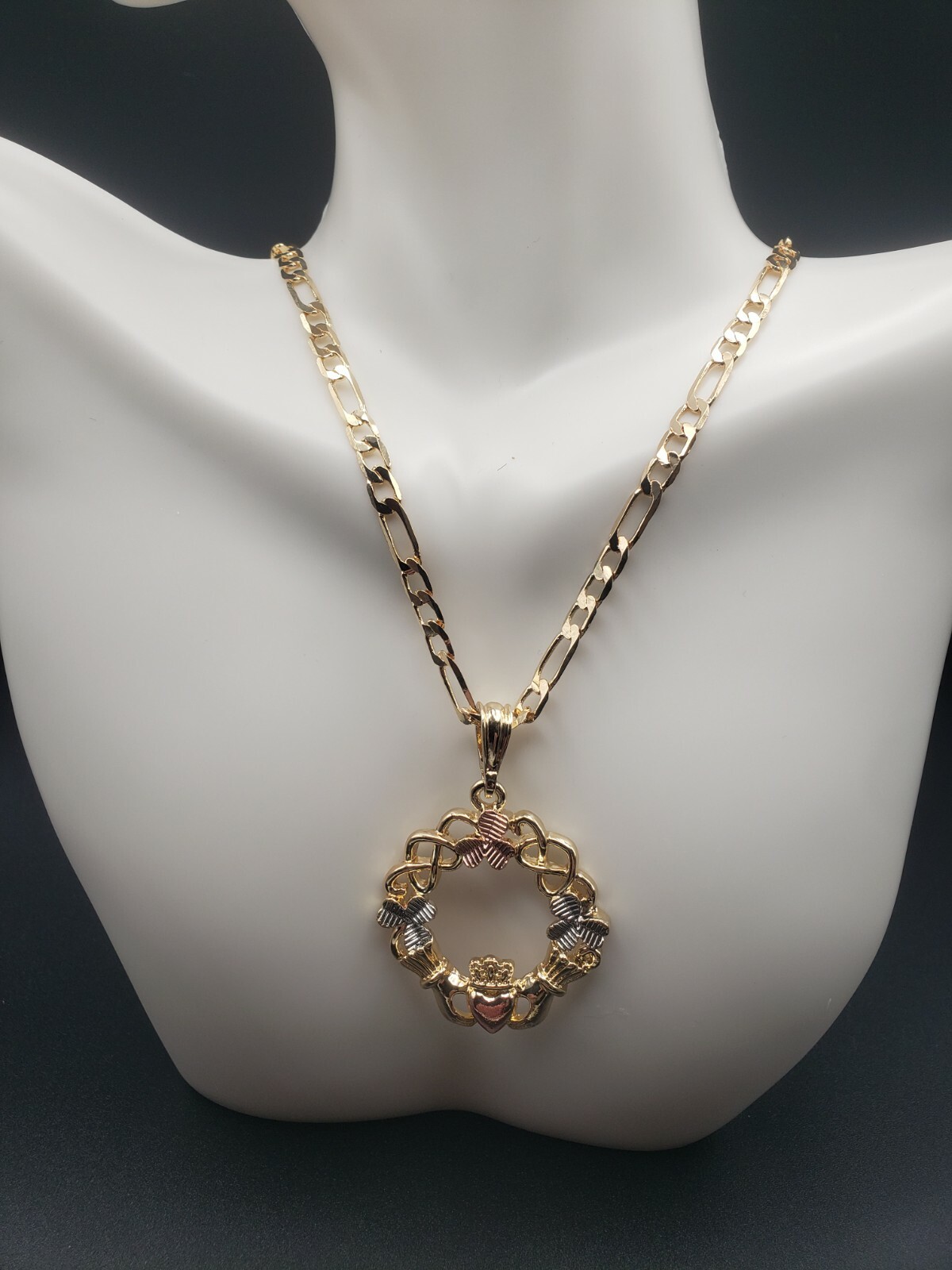 14K Oro Laminado 24 inches long Necklace With Charm