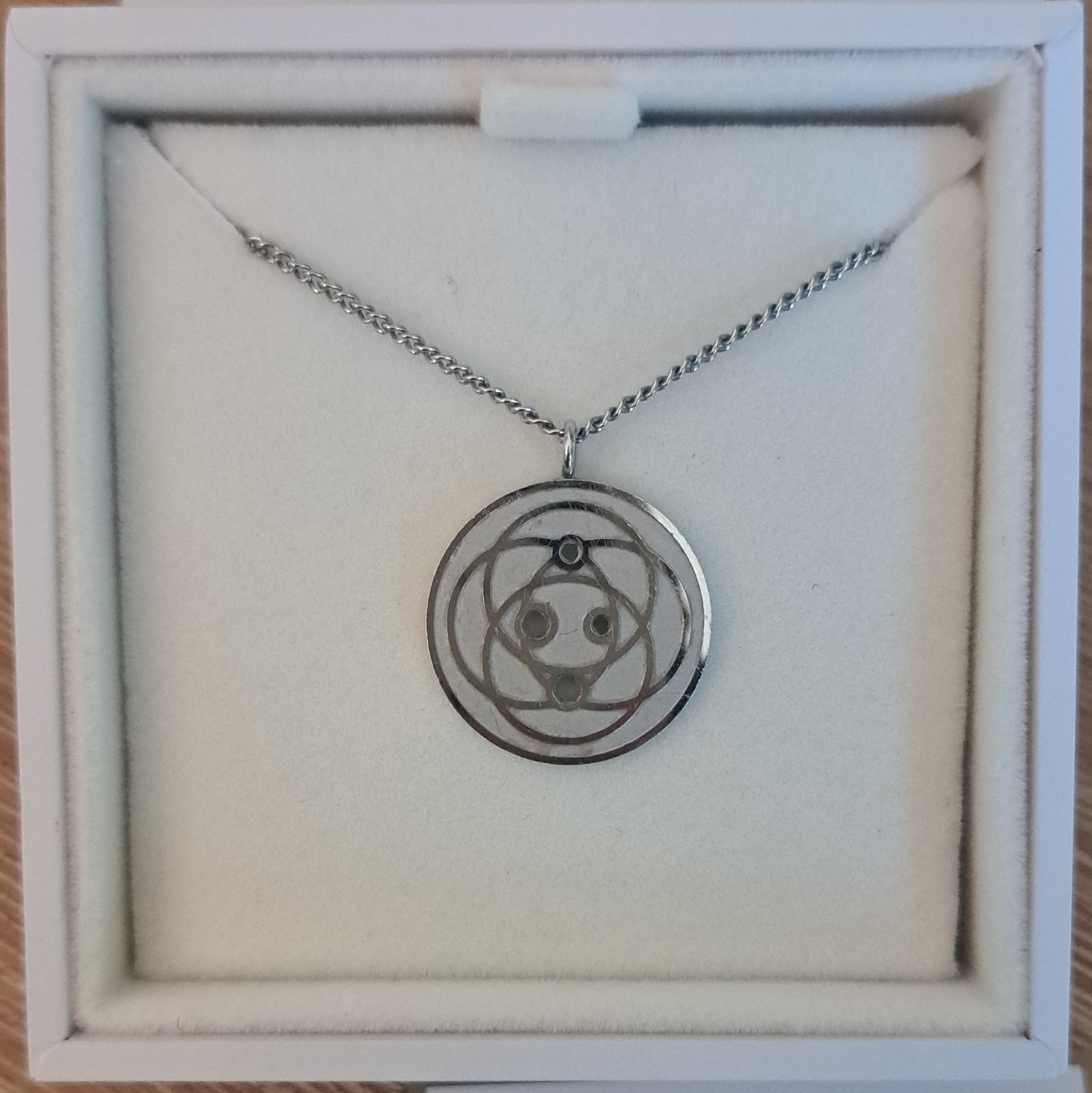 Harmoni Signed Silver Tone Round Charm Pendant Necklace