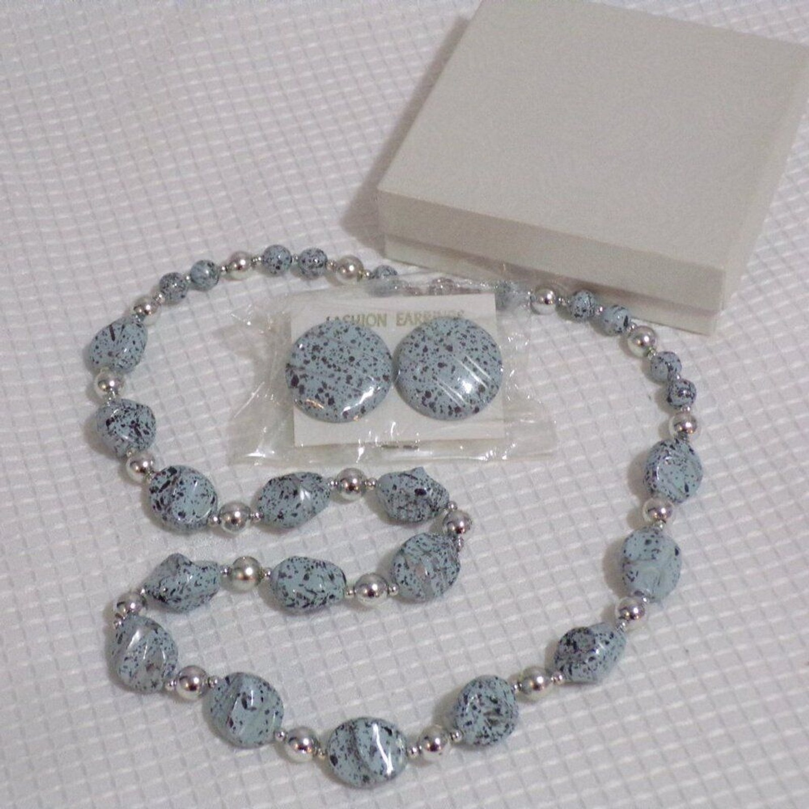 Women’s Necklace Blue w/Black & Gray Specks w/Silver Accents & Earrings to Match