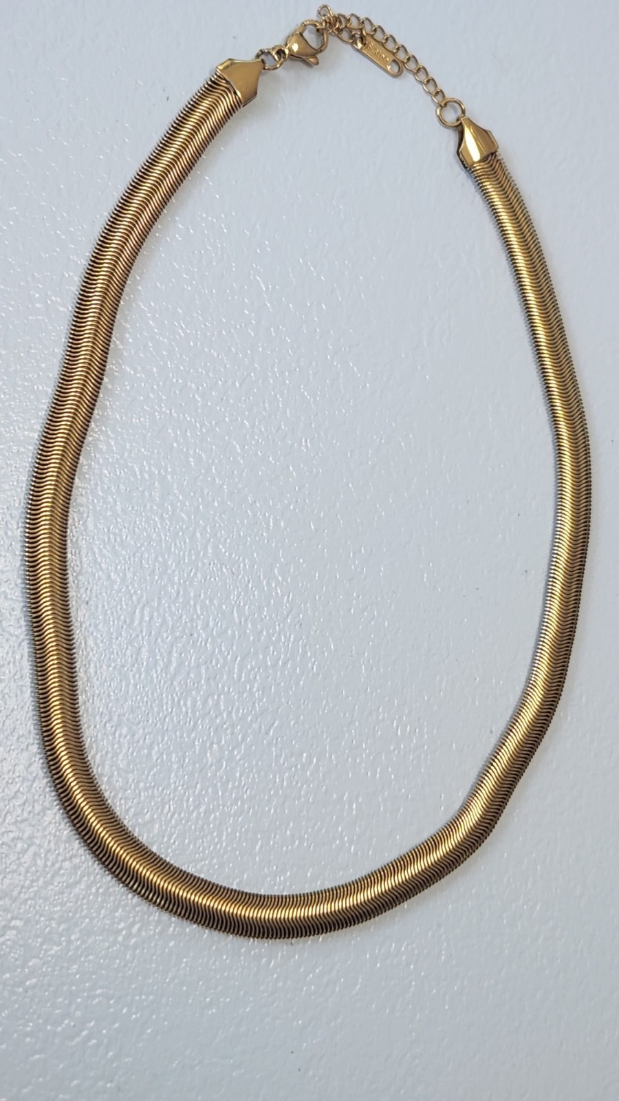 Smooth Stainless Steel Marked Gold Flat Herringbone Chain gold tone Choker