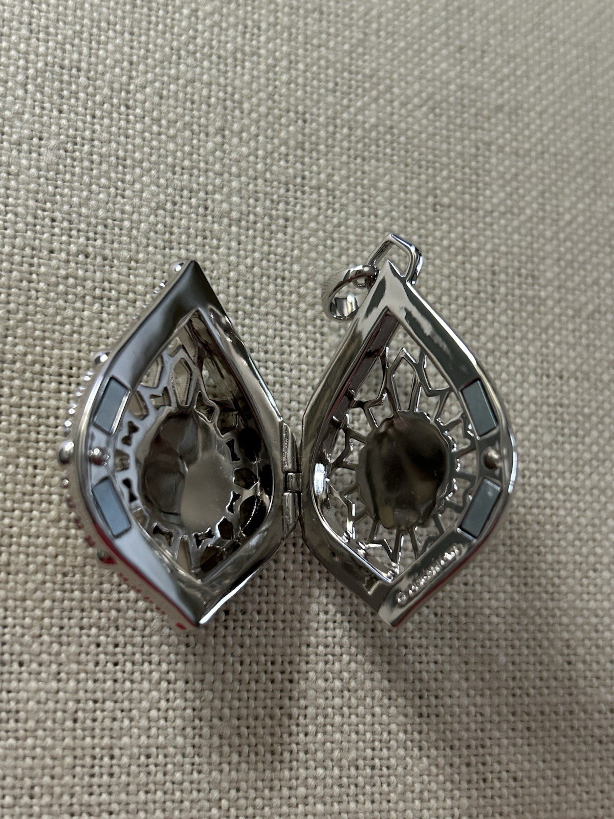 Origami Owl LK1081 Mint Green Moroccan Hinge Locket w/02 Jewelry Bag “New”