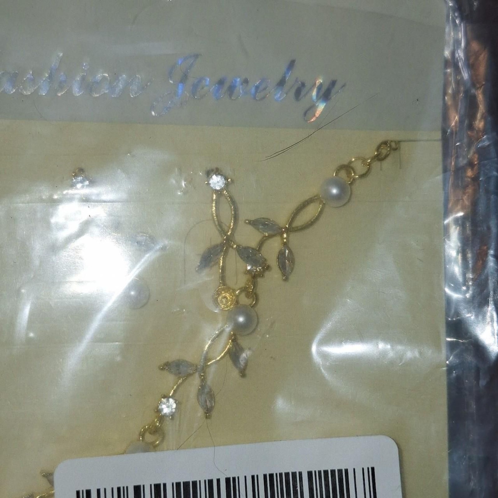 Unbranded Women’s White and Gold Jewellery