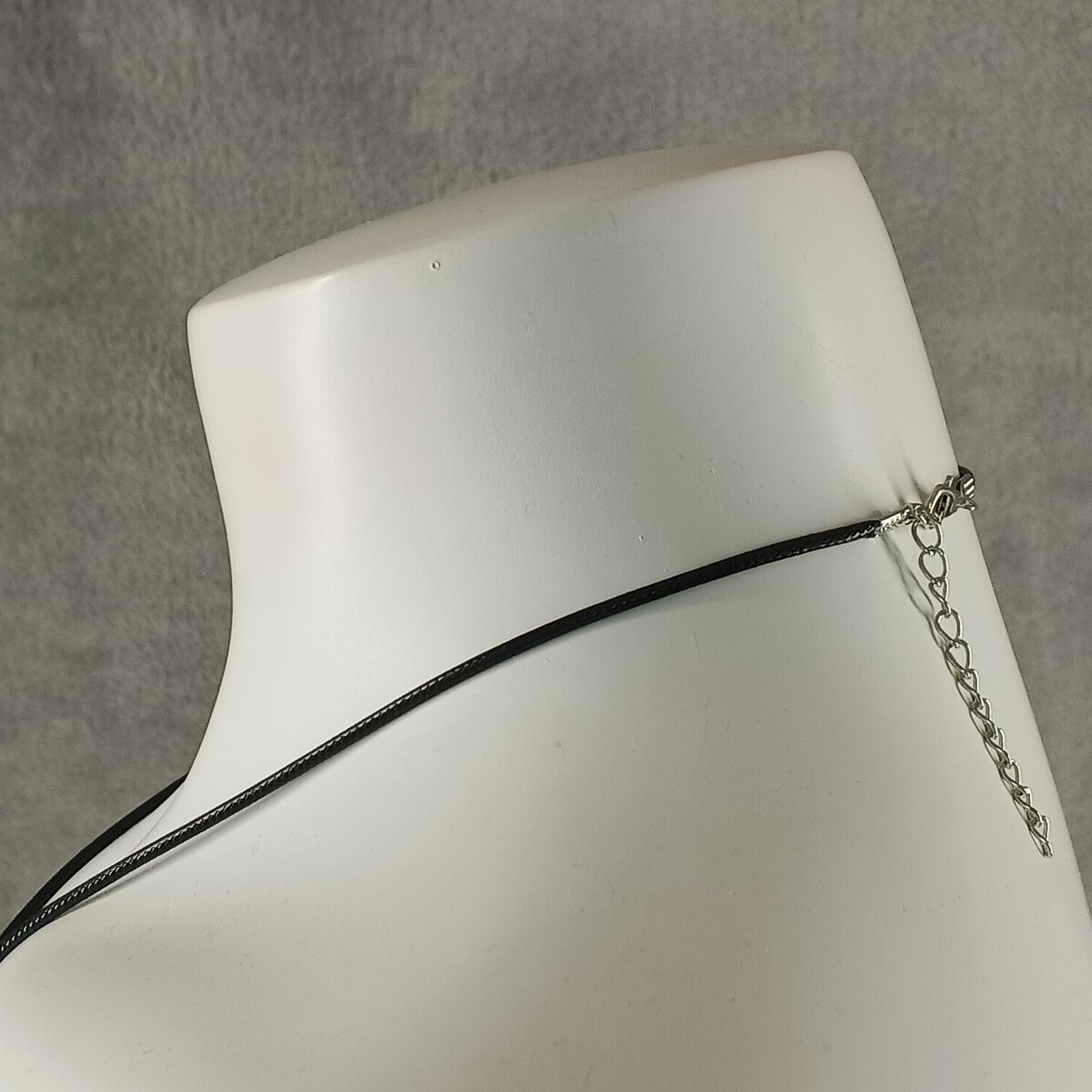 Women’s Crystal Necklace Pendant One Size Fashion Jewelry