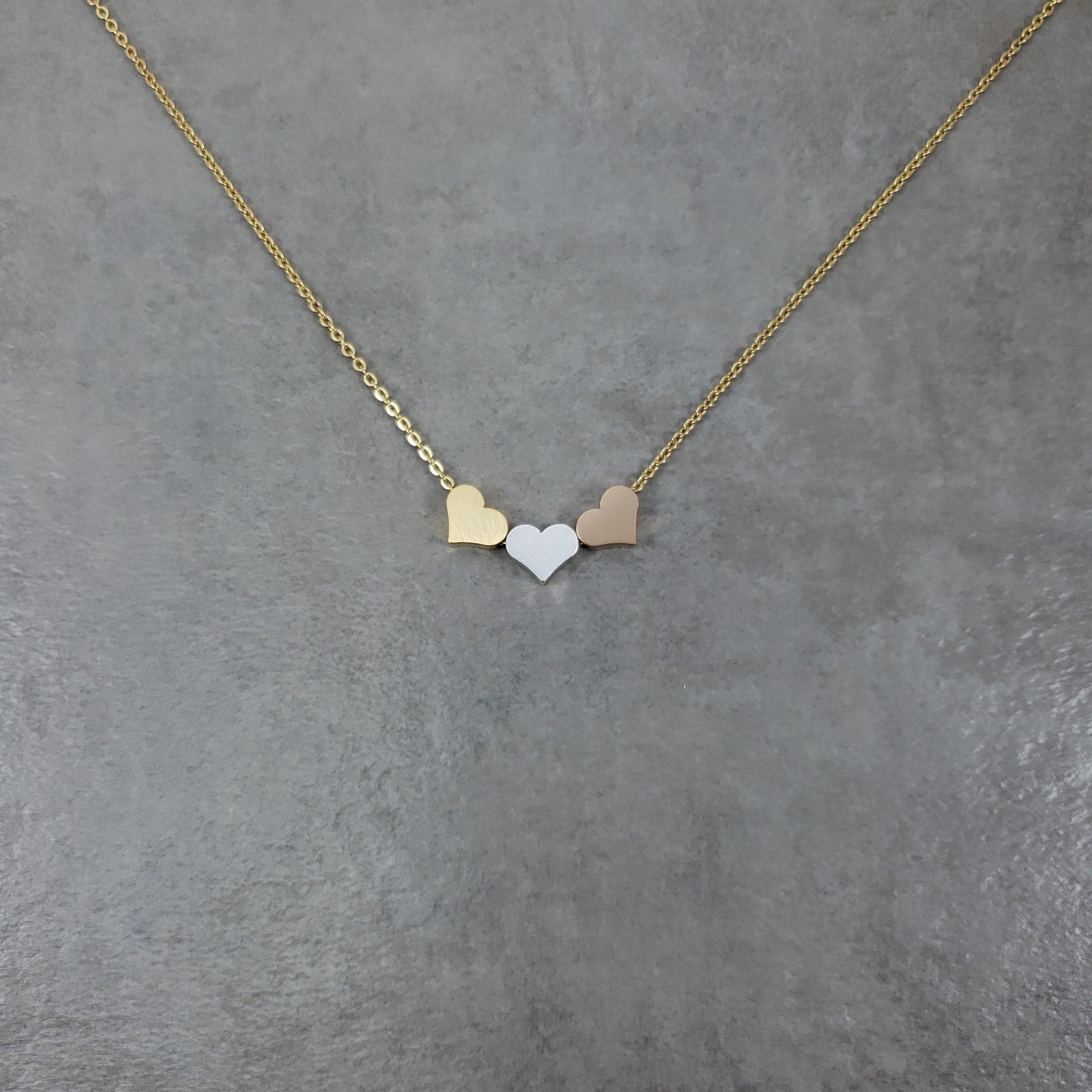 Three Hearts GOLD Plated Necklace Gift Box 3 Love Trendy Modern Pendant