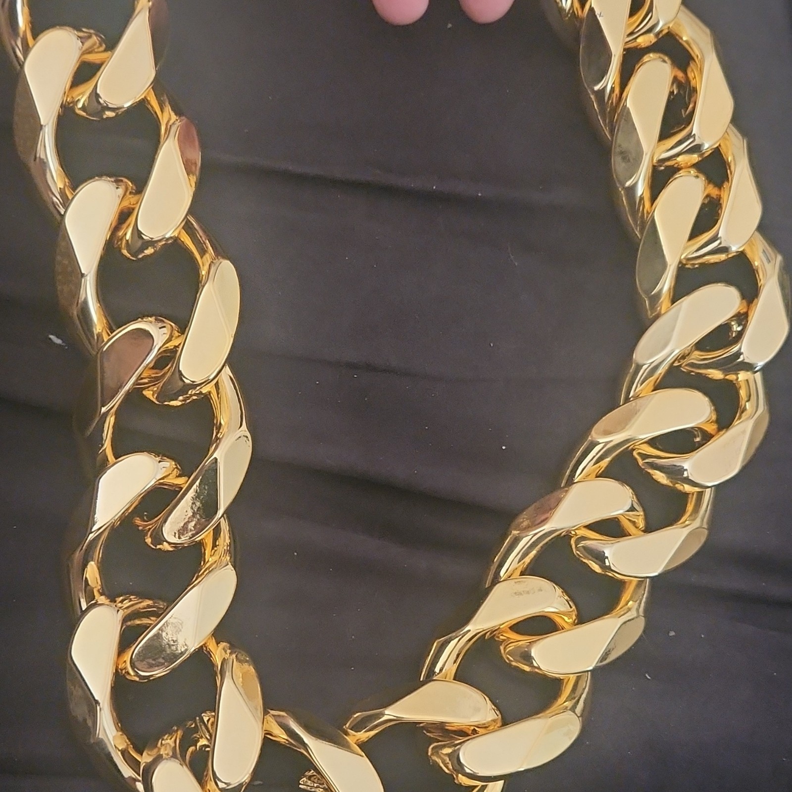 Most Epic Chain