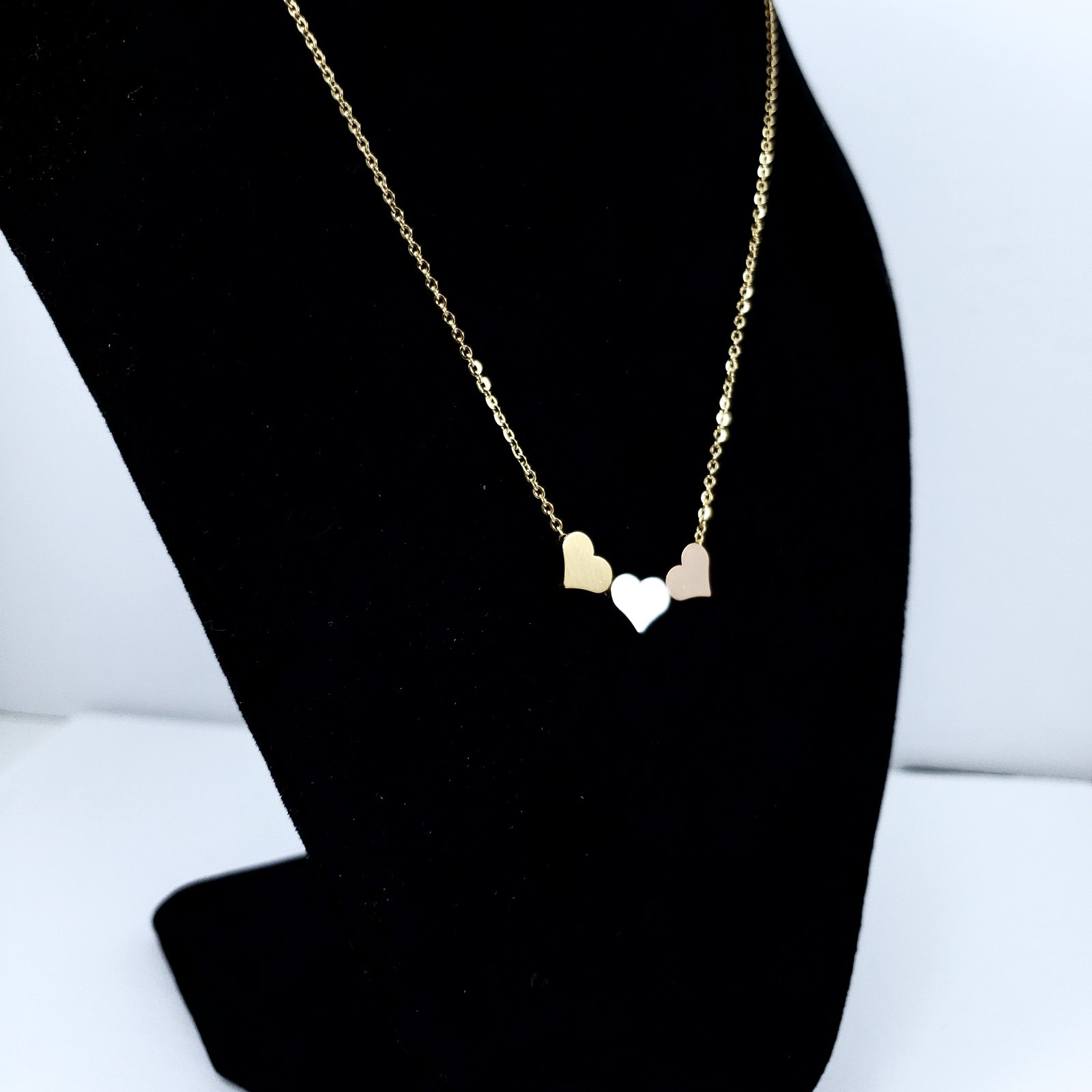 Three Hearts GOLD Plated Necklace Gift Box 3 Love Trendy Modern Pendant
