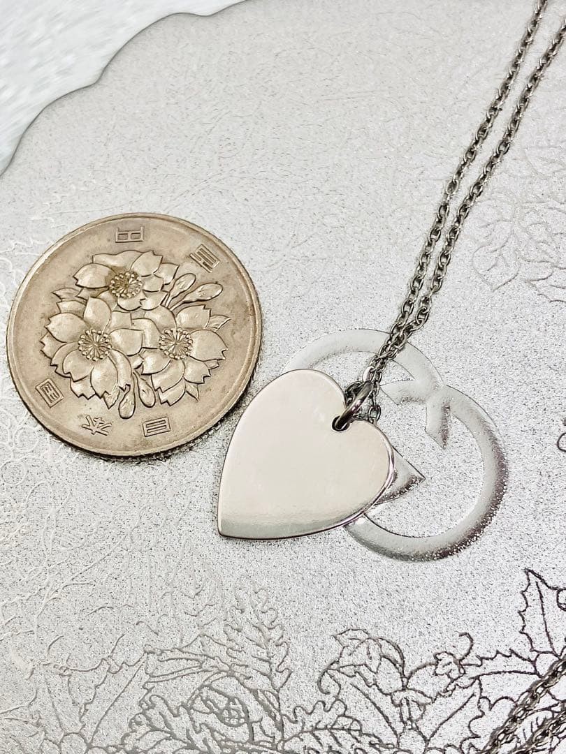 Excellent GUCCI Pendant Top, 925 Sterling Silver + Aftermarket Thin Chain,