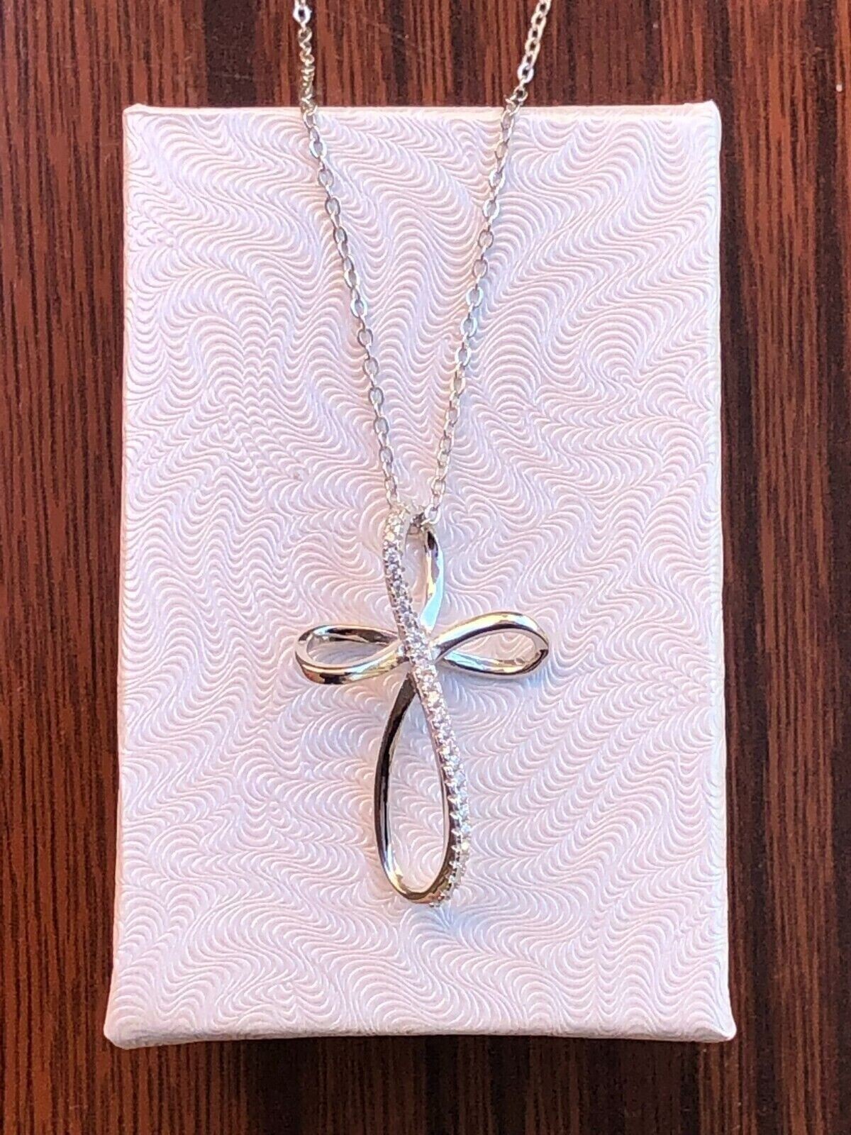 925 Sterling Silver Cz Infinity Cross Pendant Necklace Womens 28mm(1.1″) 16-18″