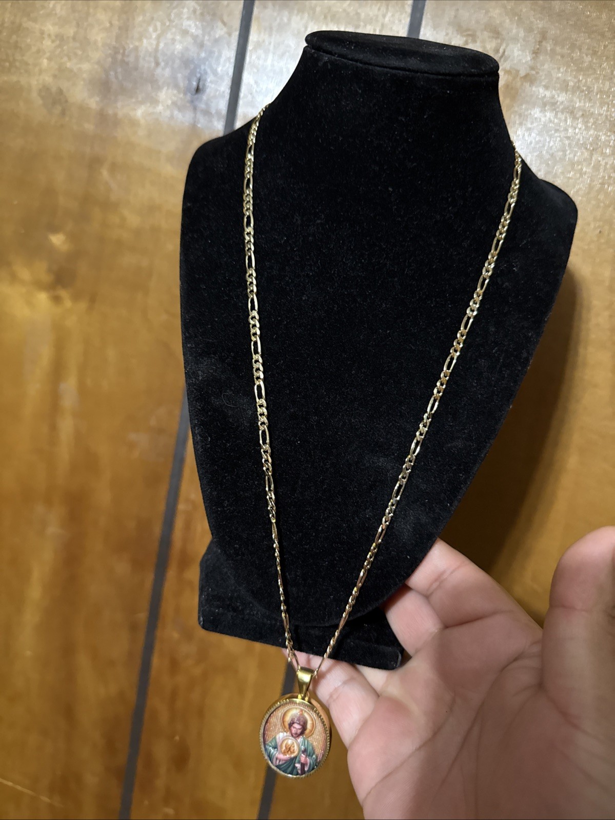 Xuping XP Sacred Heart of Jesus Figaro Chain Gold Plated Pendant Necklace New